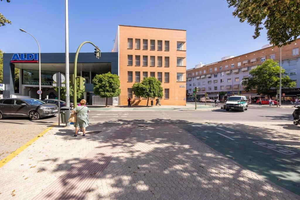 Apartamento Ronda De Triana 45 Севиля Екстериор снимка
