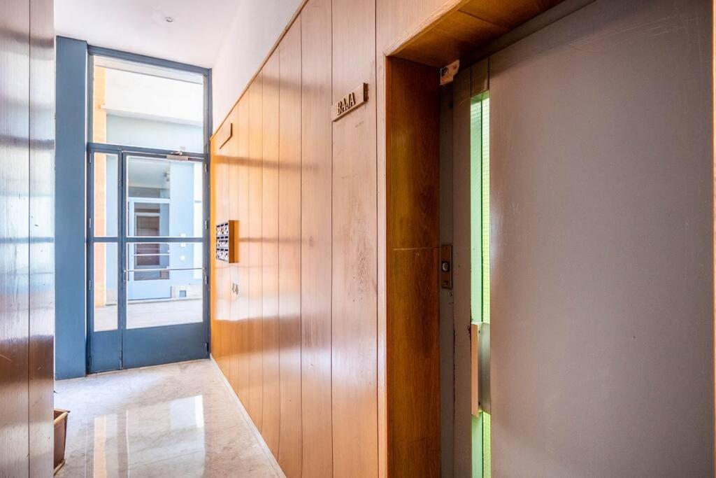 Apartamento Ronda De Triana 45 Севиля Екстериор снимка