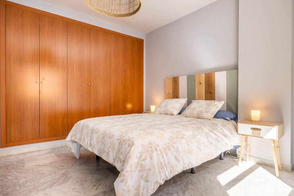 Apartamento Ronda De Triana 45 Севиля Екстериор снимка